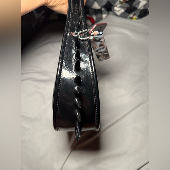 Coachtopia Crinkle Patent Coachtopia Leather With Spikes All Over Ergo - Picture 3 of 8